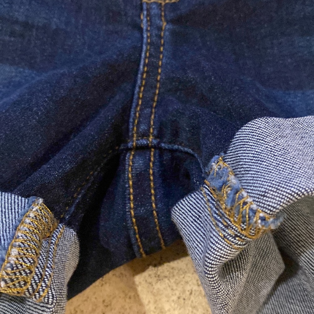 7 For All Mankind 🔥 Denim Short Sz 30 Dark Wash - Picture 6 of 6